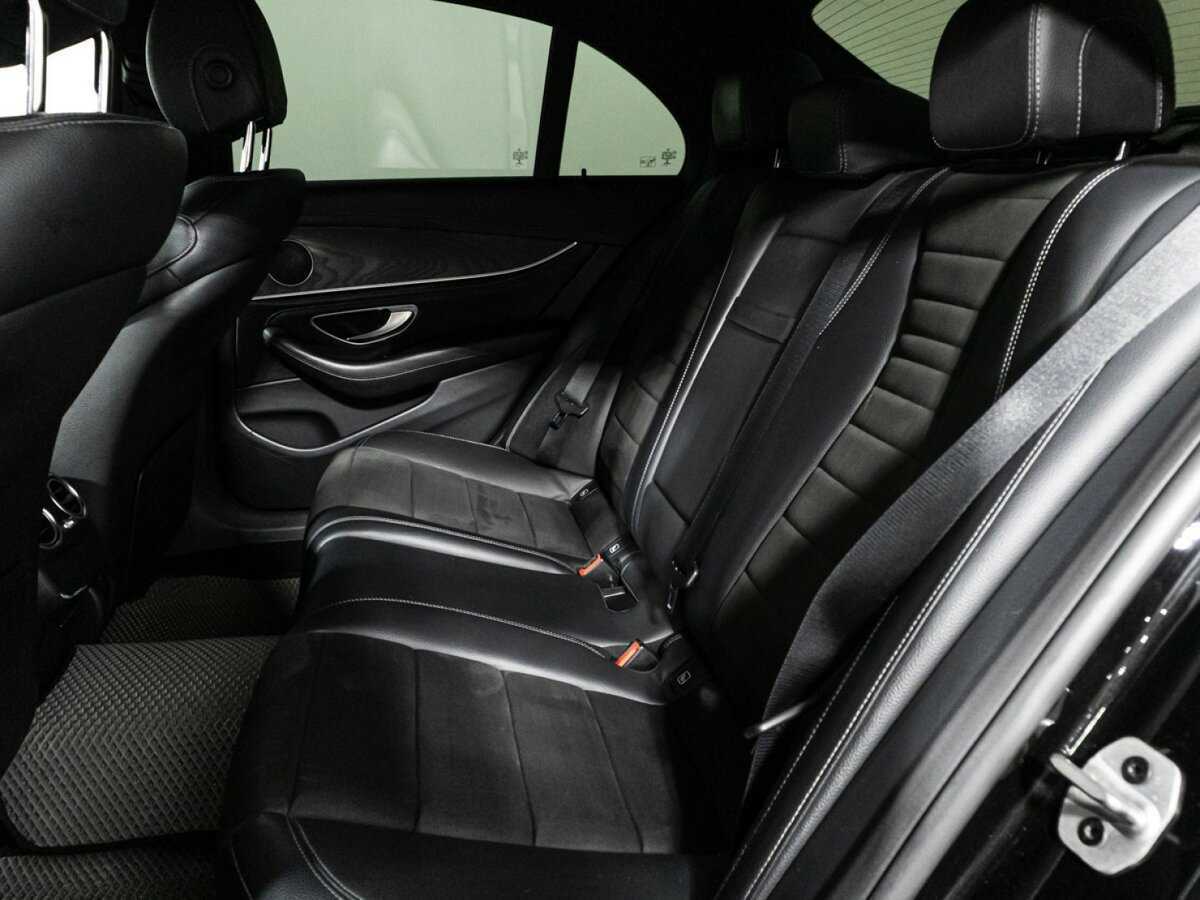 Mercedes-Benz E-Класс 2019 года с пробегом. Фото: #9