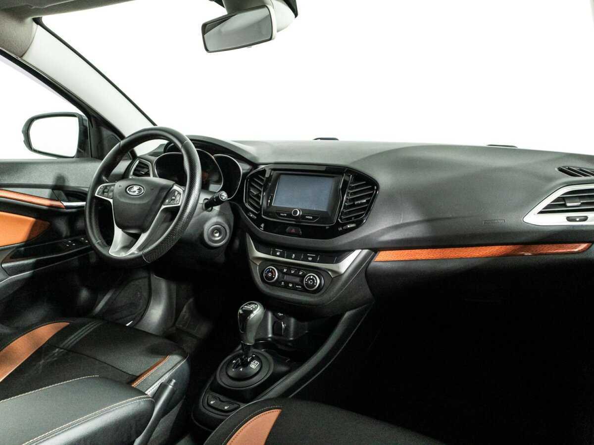 Б/У Лада (ВАЗ) Веста 2018 года. Фото: #8