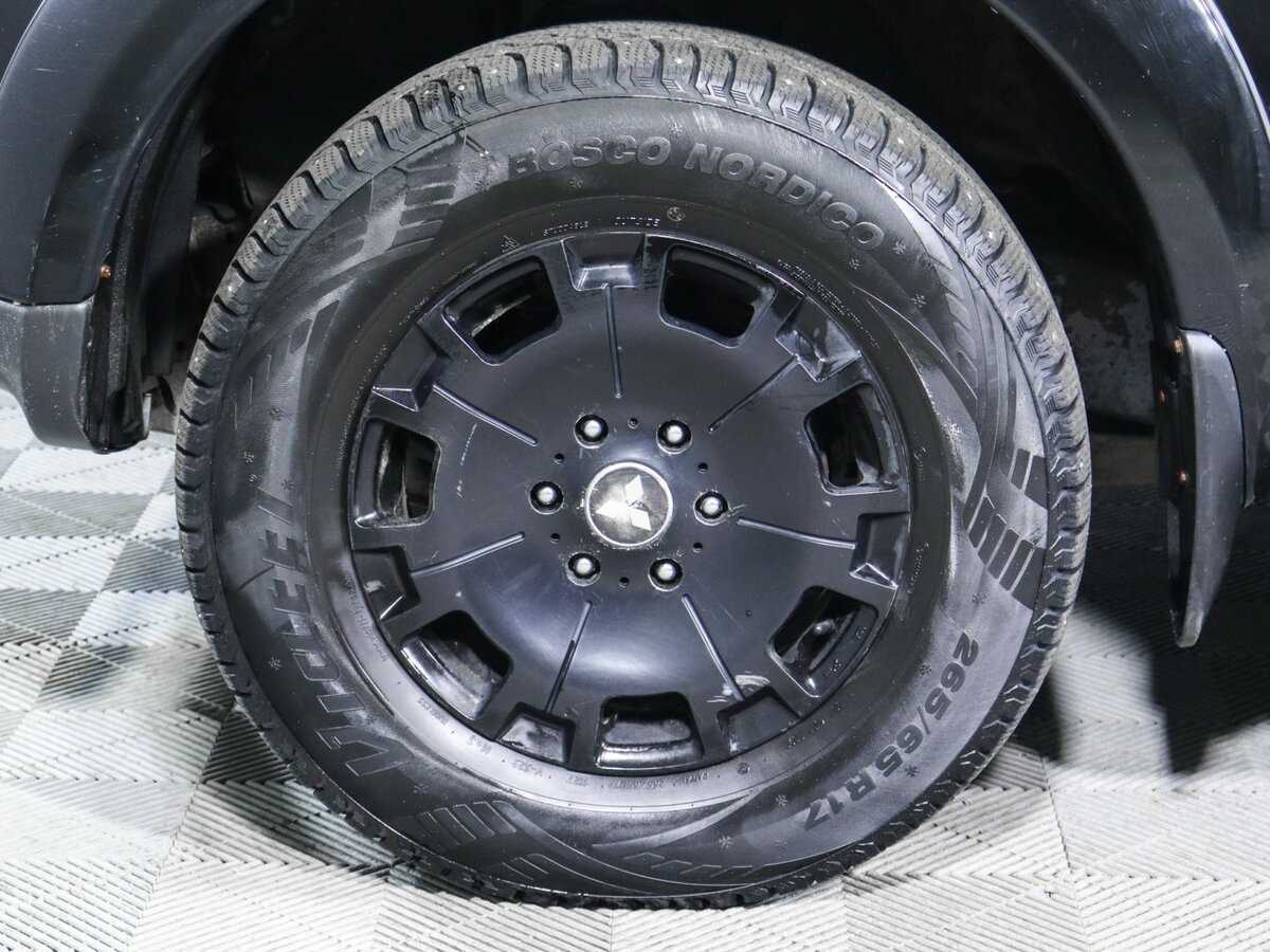 Б/У Митсубиши Паджеро Спорт 2012 года. Фото: #11