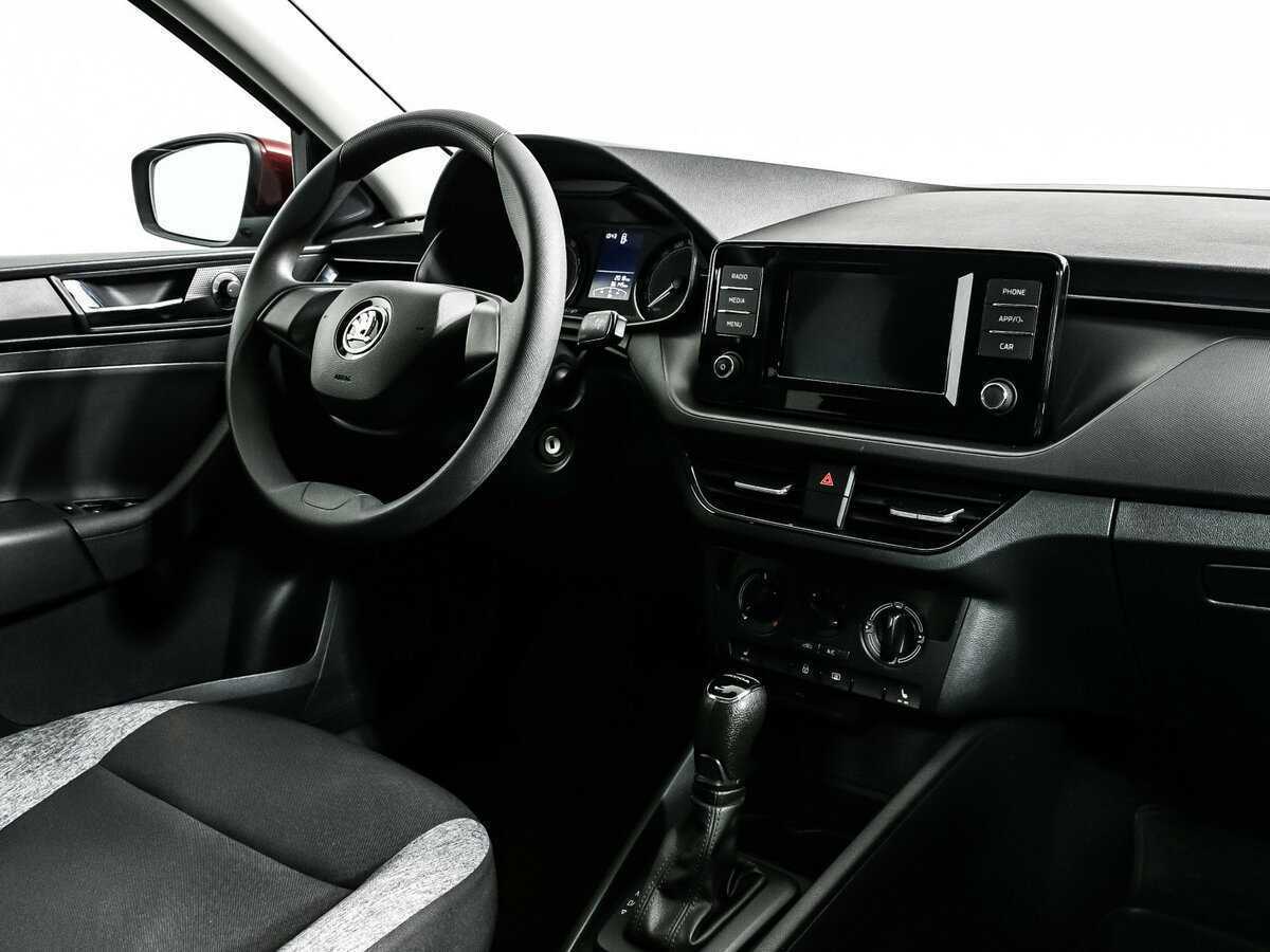 Б/У Шкода Рапид 2020 года. Фото: #8