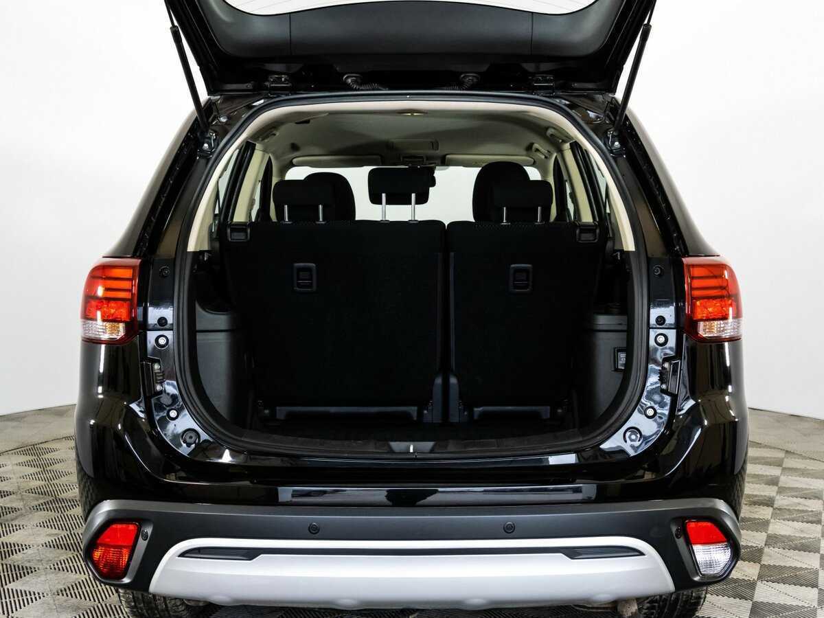 Mitsubishi Outlander 2018 года с пробегом. Фото: #15