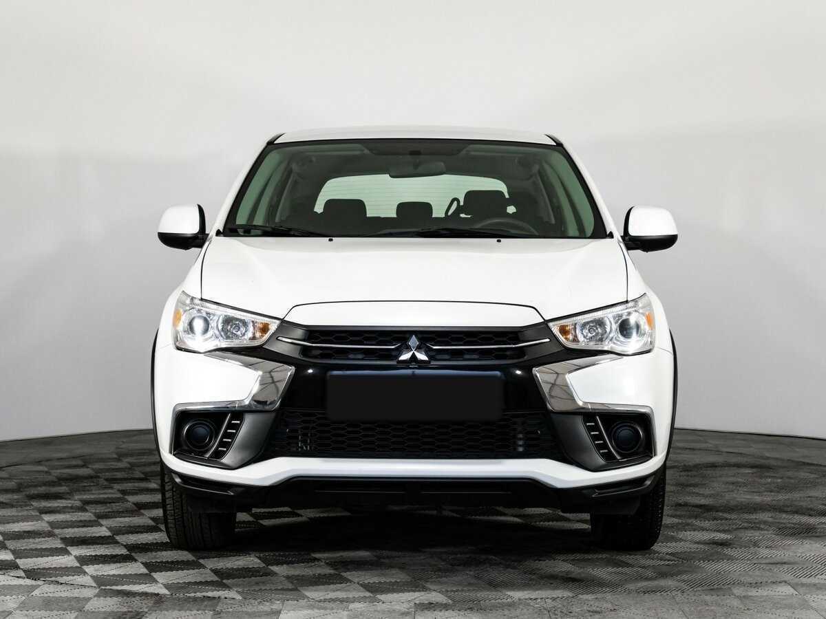 Б/У Митсубиши АС-Икс 2017 года. Фото: #1