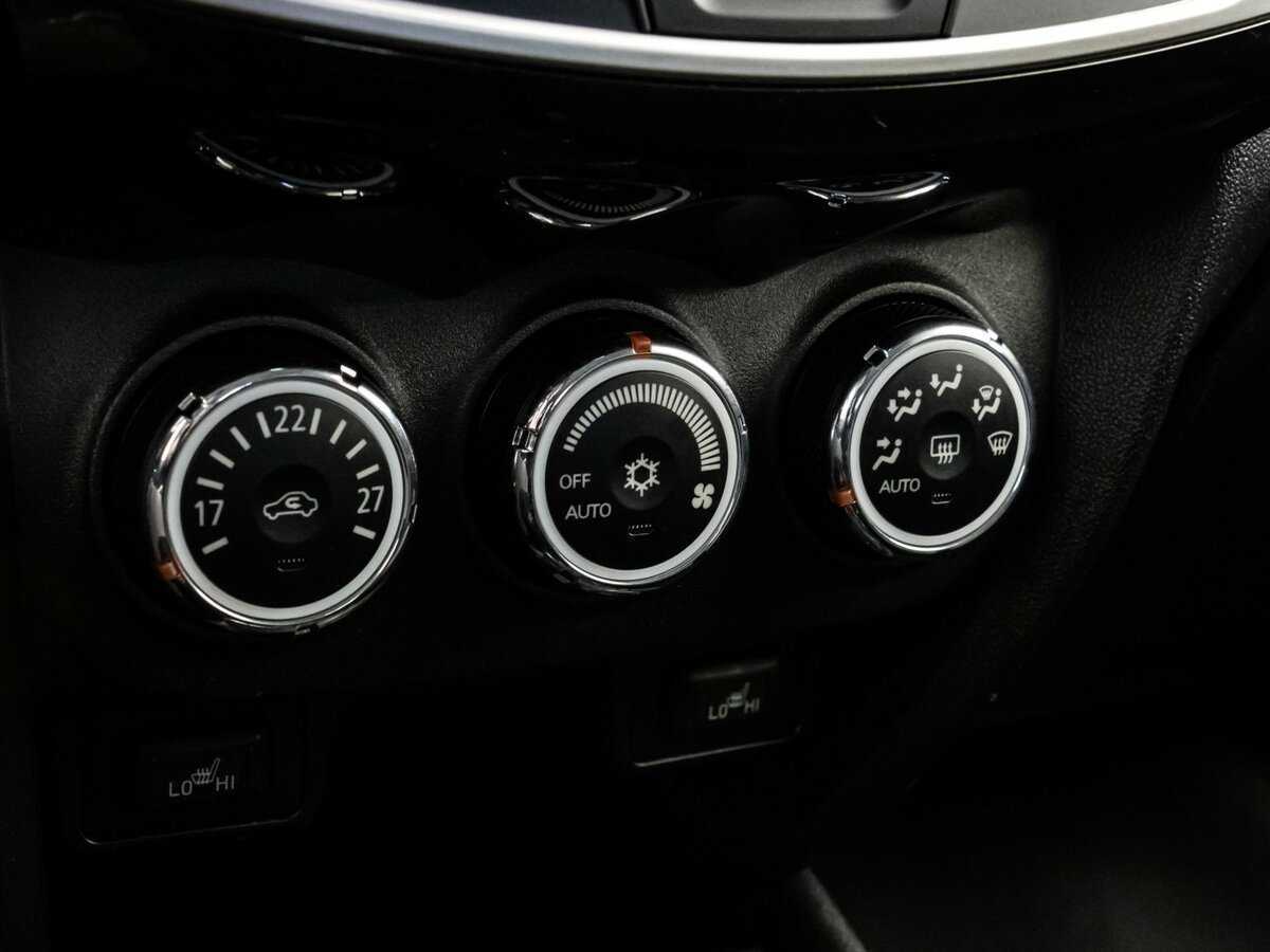 Б/У Митсубиши АС-Икс 2015 года. Фото: #13