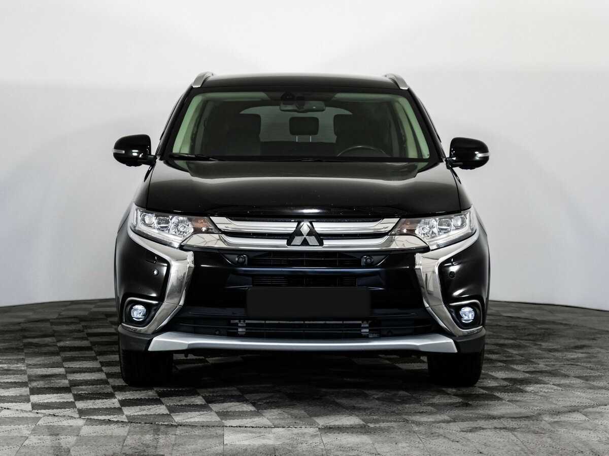 Mitsubishi Outlander 2018 года с пробегом. Фото: #1