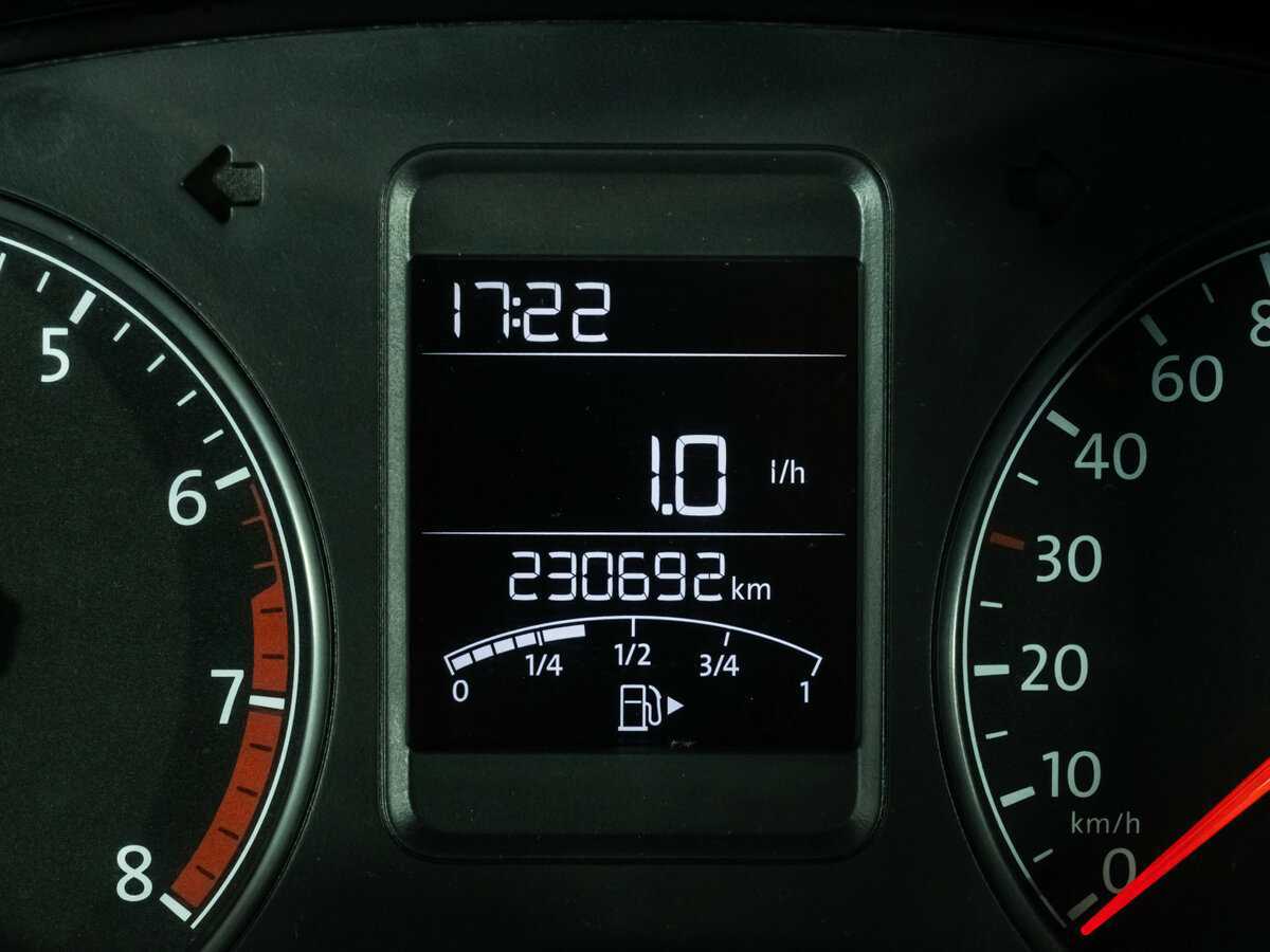 Б/У Фольксваген Поло 2016 года. Фото: #13