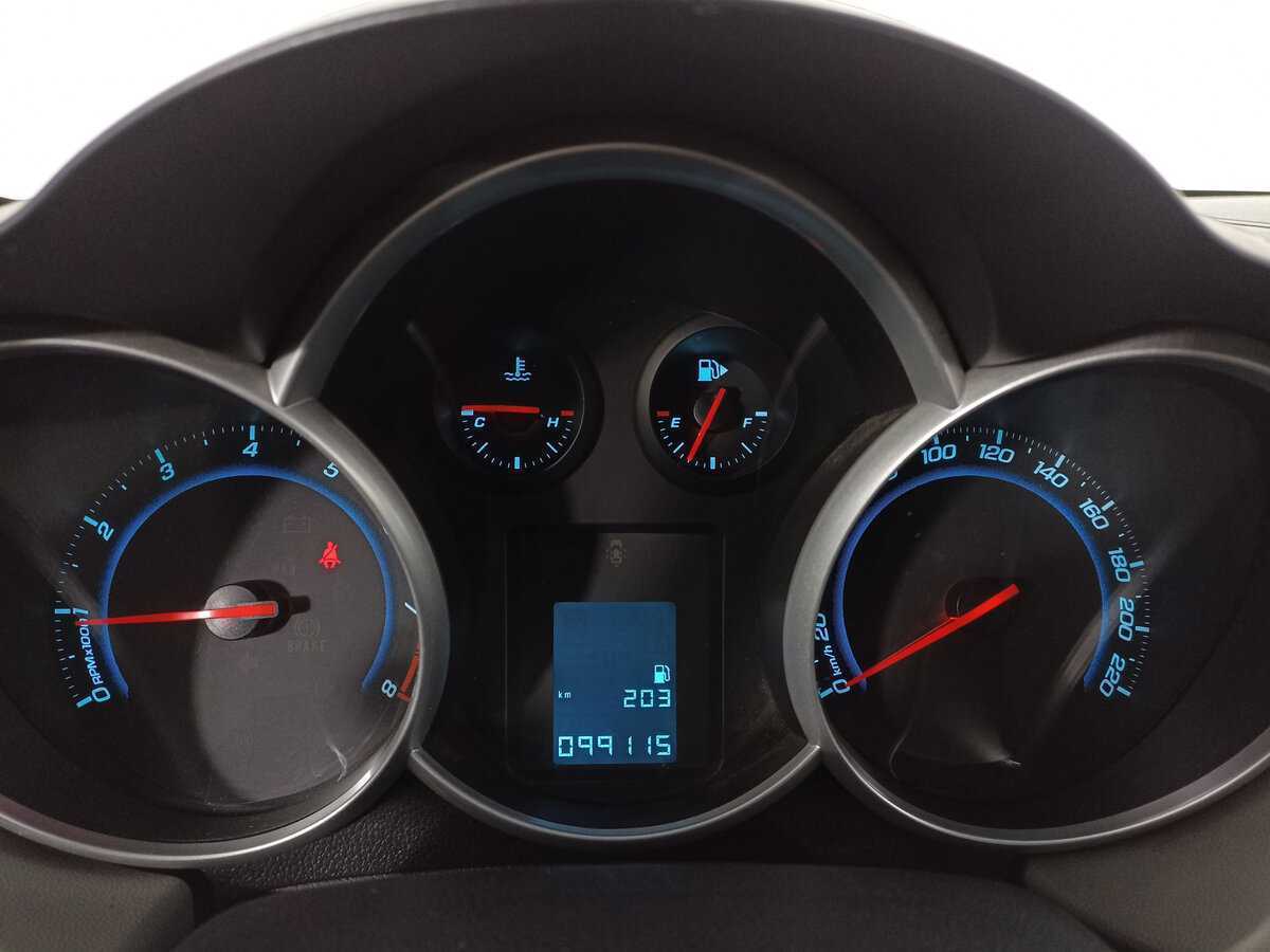 Б/У Шевроле Круз 2012 года. Фото: #11