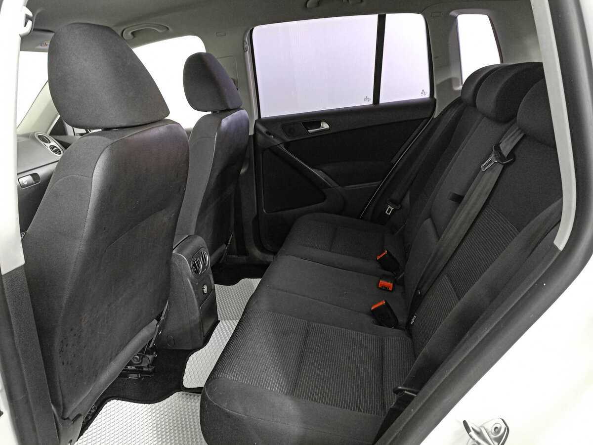 Б/У Фольксваген Тигуан 2013 года. Фото: #11