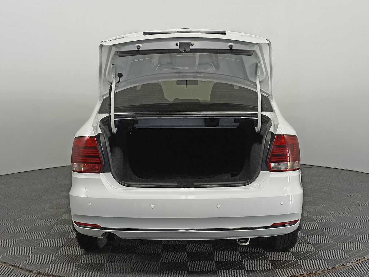 Б/У Фольксваген Поло 2020 года. Фото: #9