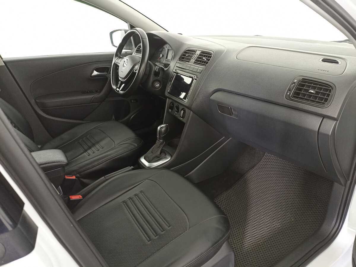 Б/У Фольксваген Поло 2020 года. Фото: #10