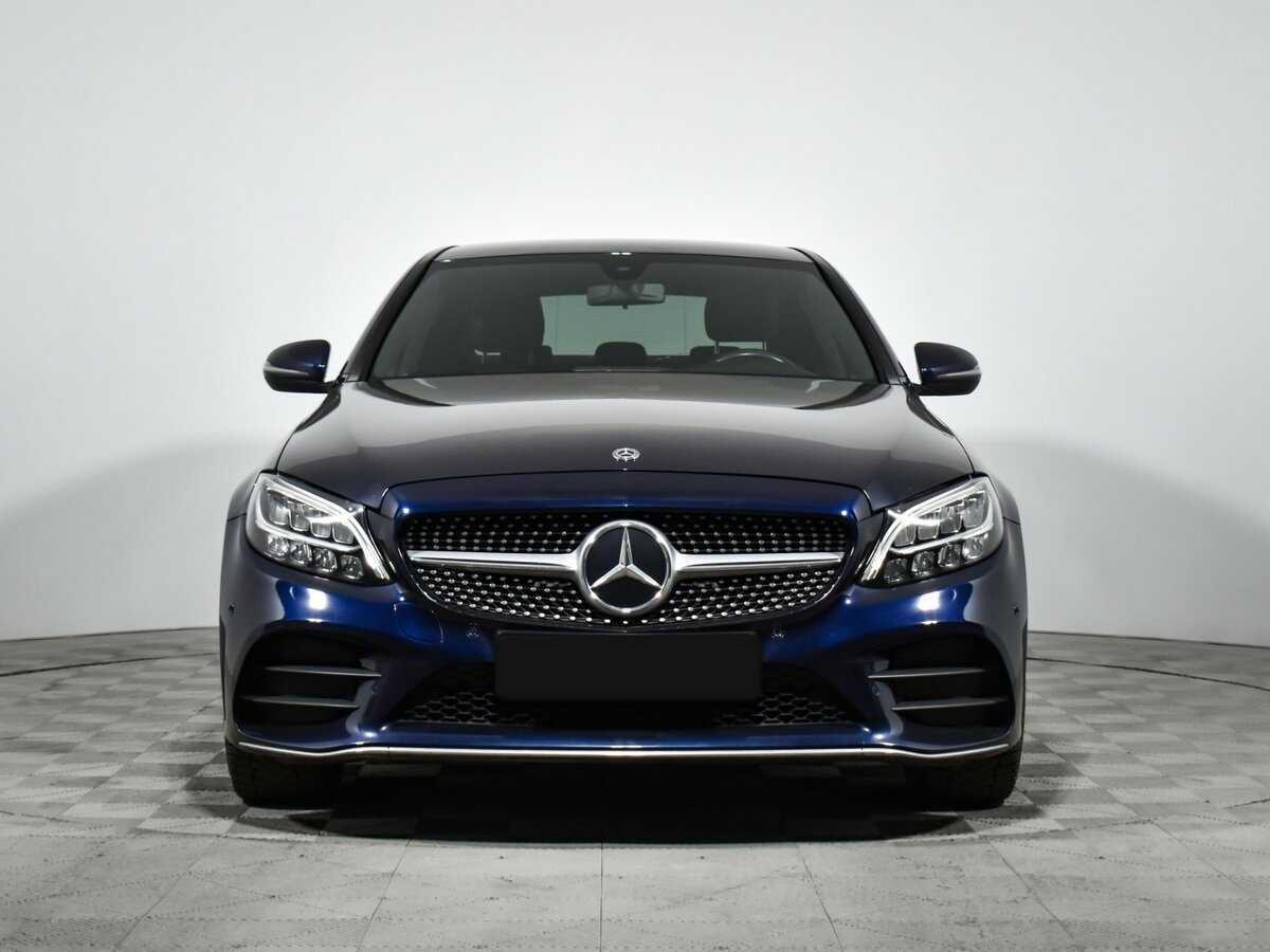 Mercedes-Benz C-Класс 2019 года с пробегом. Фото: #1