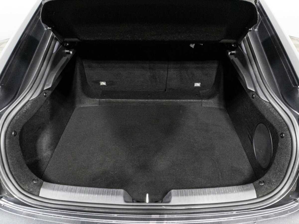 Changan UNI-V 2023 года с пробегом. Фото: #14