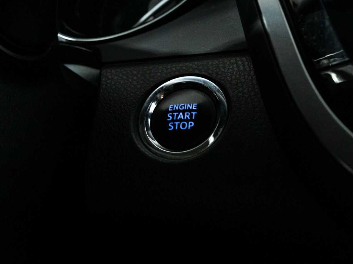 Toyota Camry 2018 года с пробегом. Фото: #14