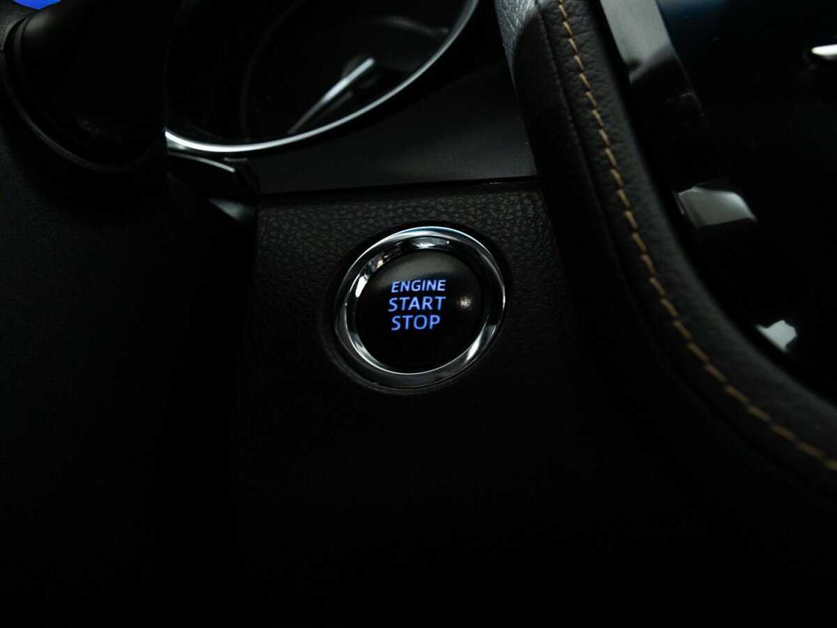 Toyota Camry 2018 года с пробегом. Фото: #19