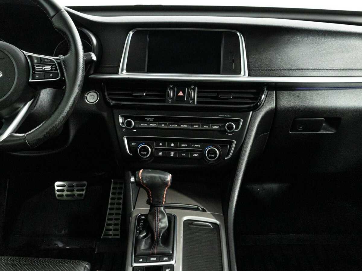 Б/У Киа Оптима 2018 года. Фото: #13