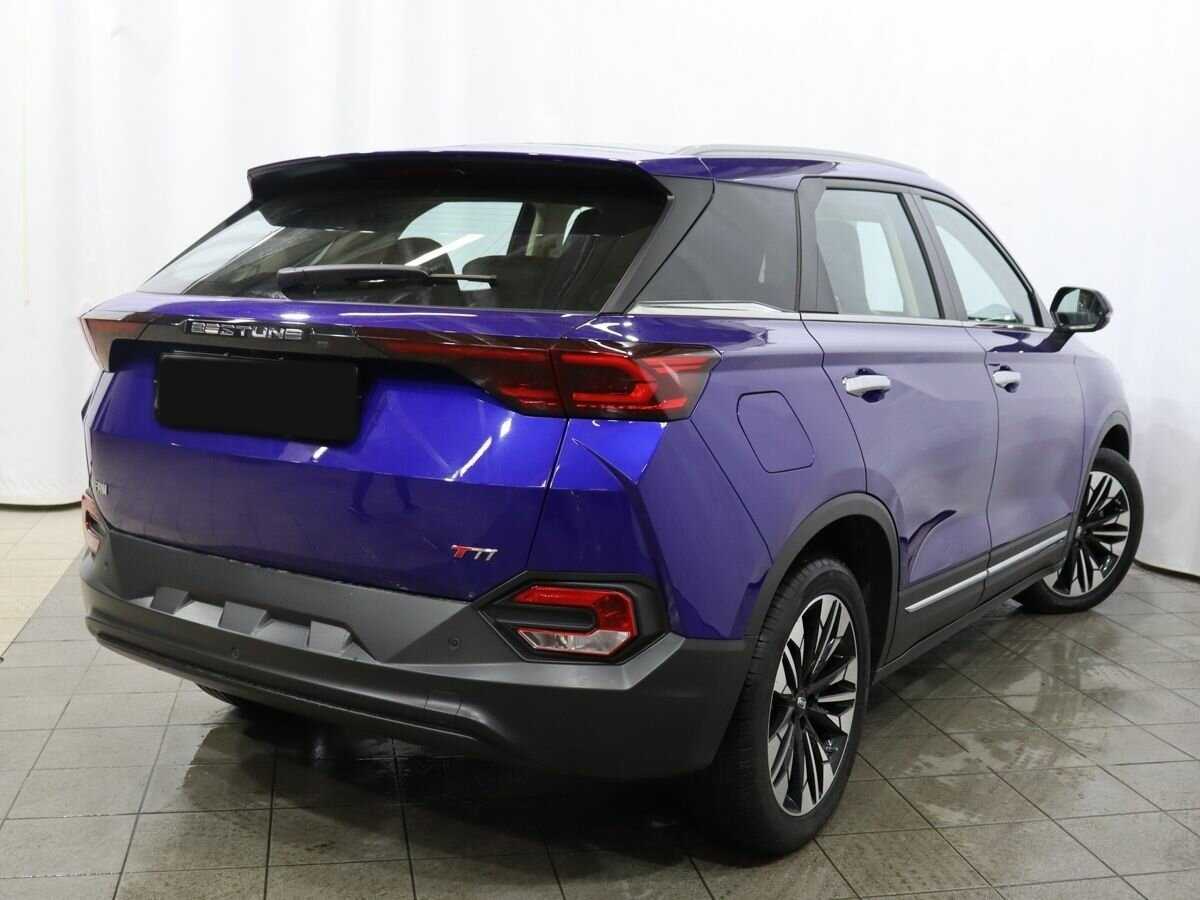 FAW Bestune T77 2023 года с пробегом. Фото: #3