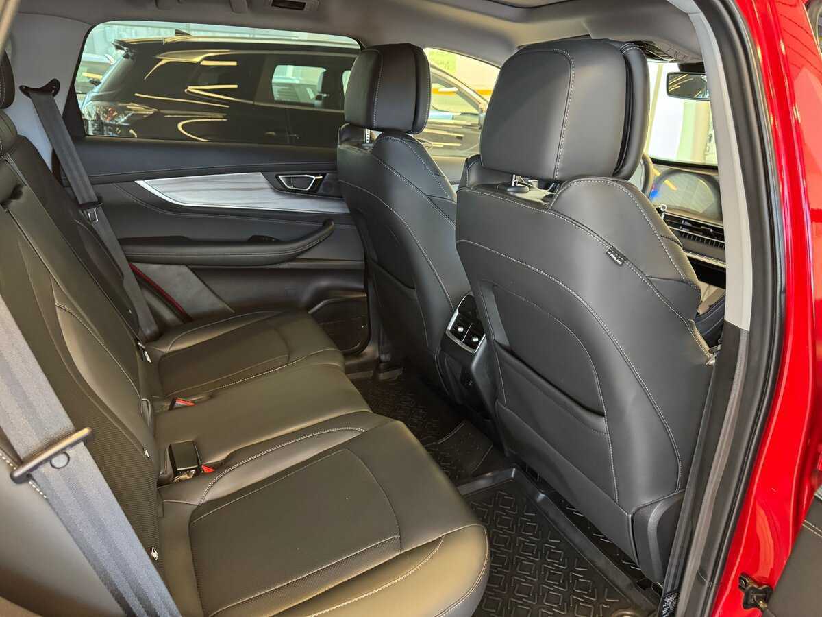 Chery Tiggo 8 Pro Max 2022 года с пробегом. Фото: #5