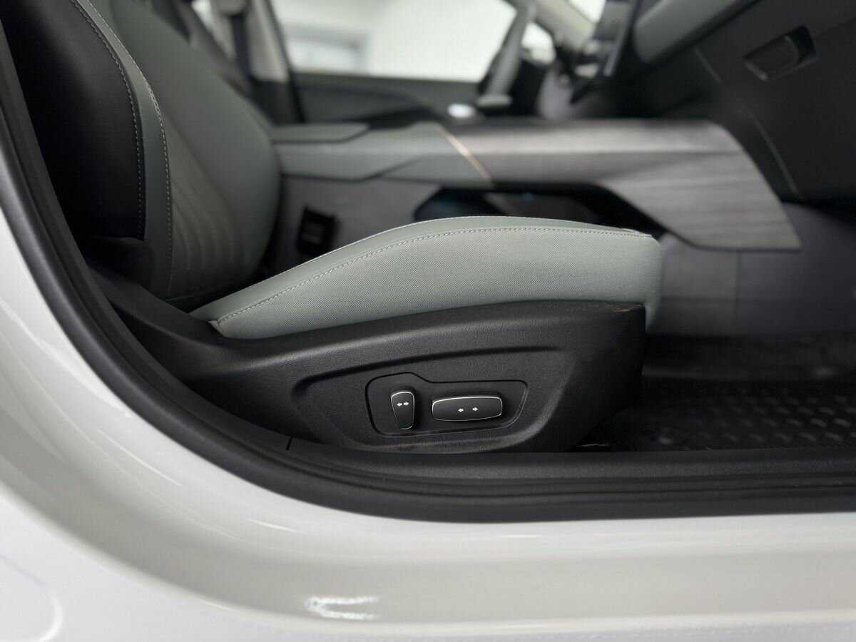 Changan Lamore 2023 года с пробегом. Фото: #17