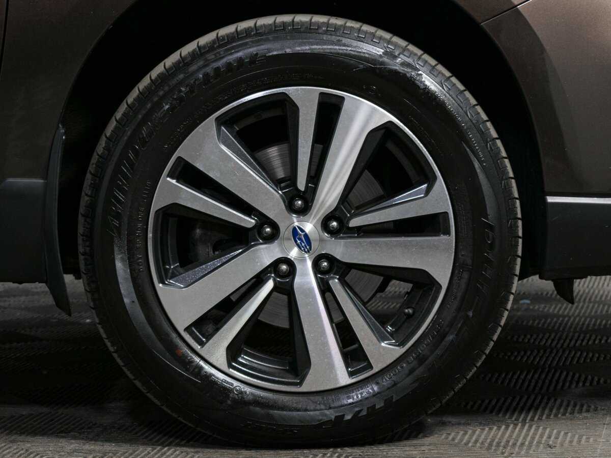 Subaru Outback 2018 года с пробегом. Фото: #18