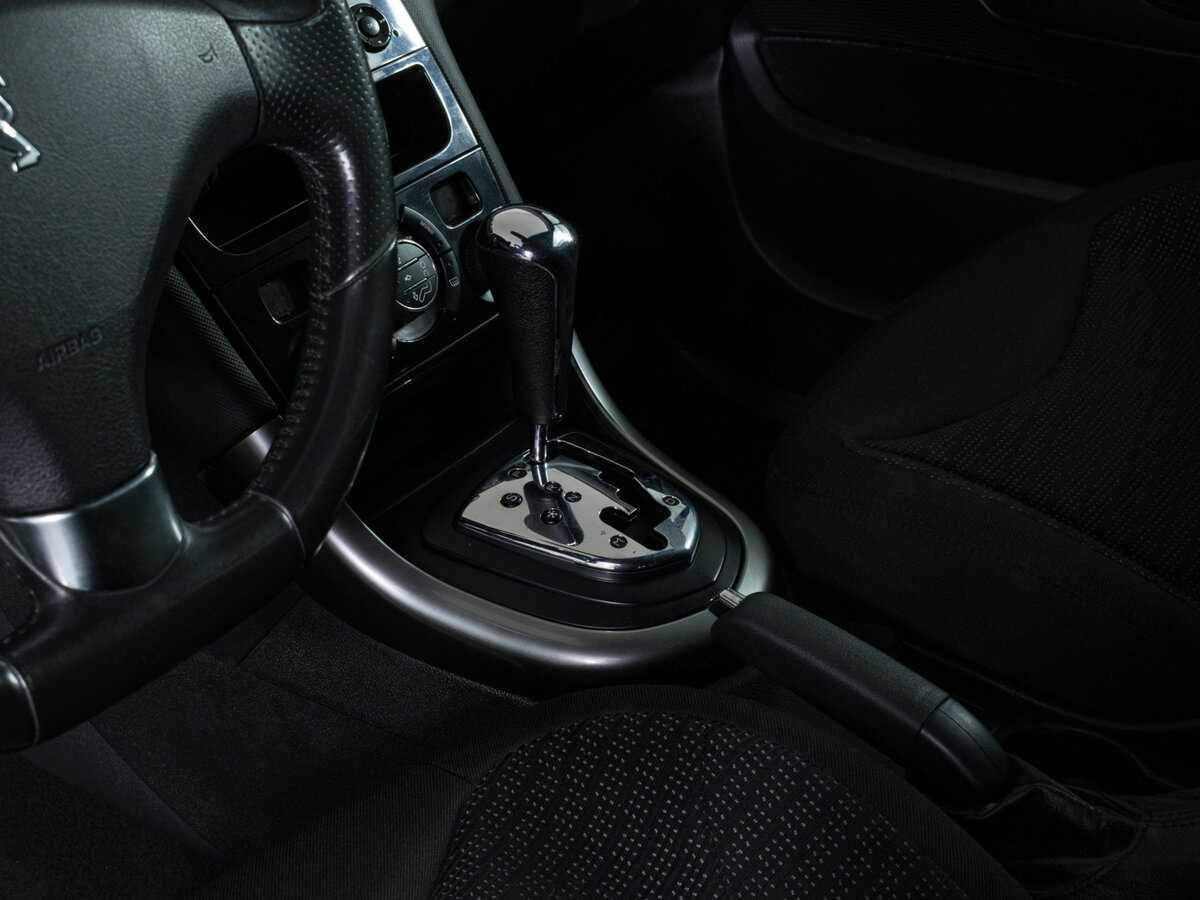 Б/У Пежо 308 2012 года. Фото: #12