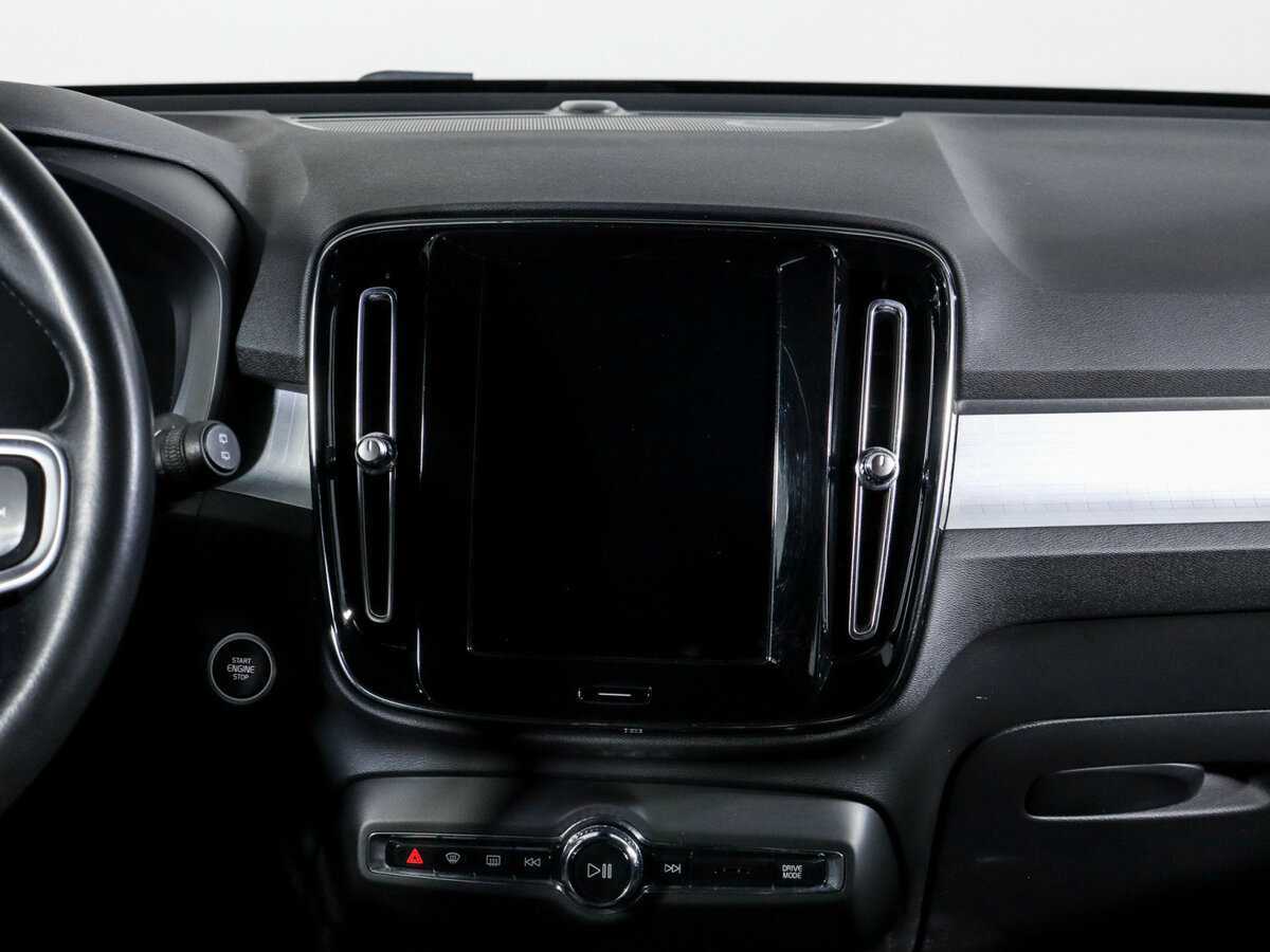 Volvo XC40 2020 года с пробегом. Фото: #12