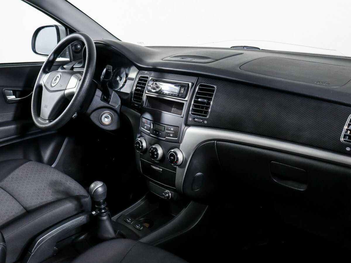 Б/У Сан-Ён Актион 2012 года. Фото: #8