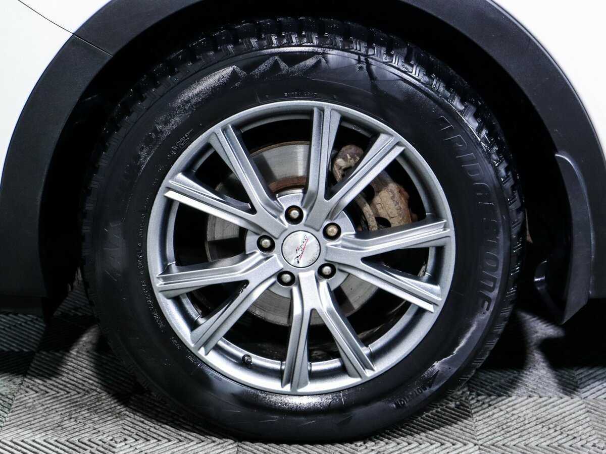 Hyundai Santa Fe 2014 года с пробегом. Фото: #11