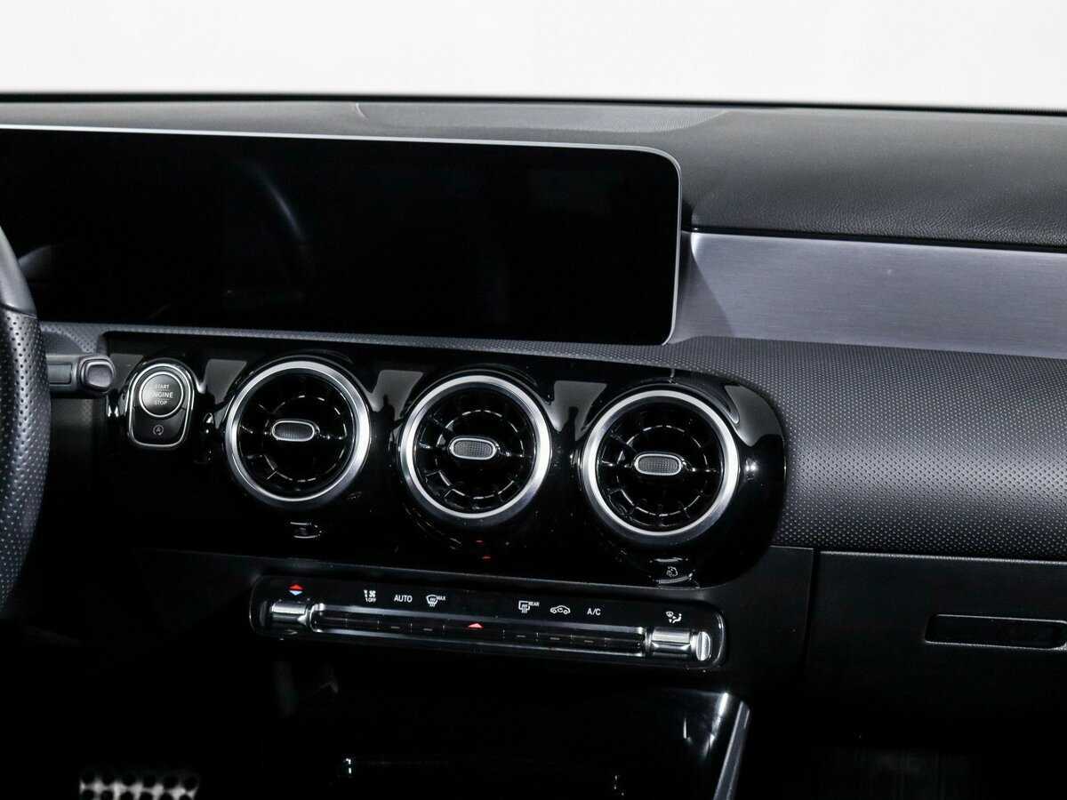 Mercedes-Benz A-Класс 2020 года с пробегом. Фото: #9