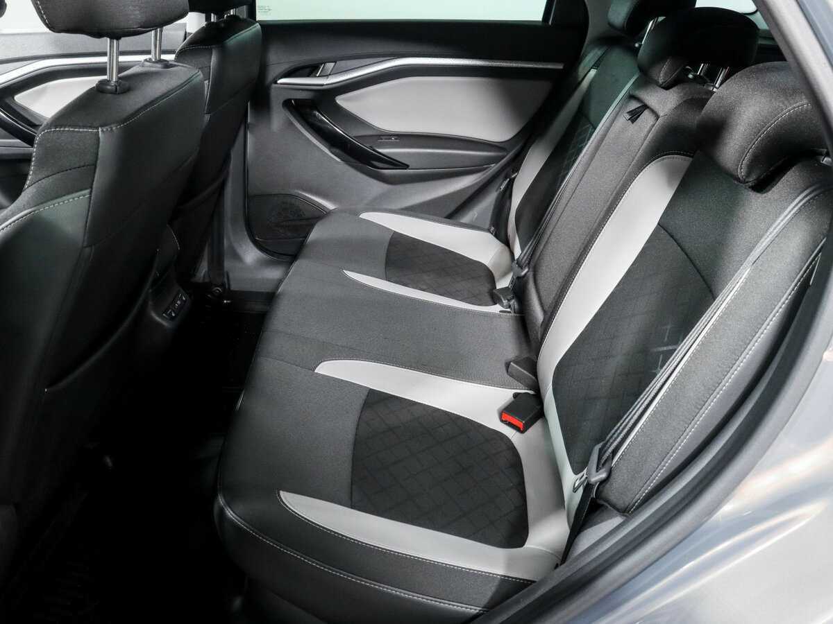 Б/У Лада (ВАЗ) Веста 2018 года. Фото: #9