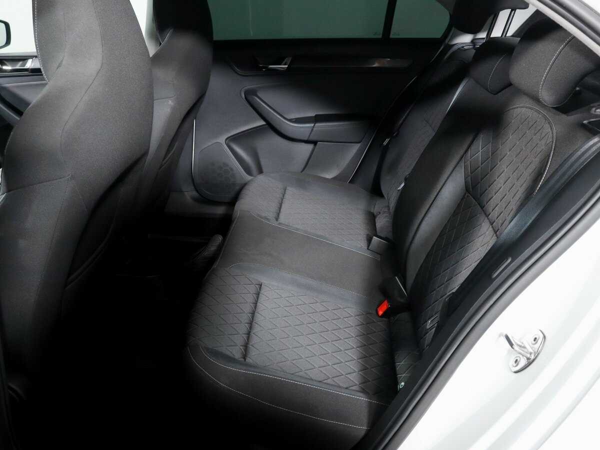 Б/У Шкода Рапид 2022 года. Фото: #9