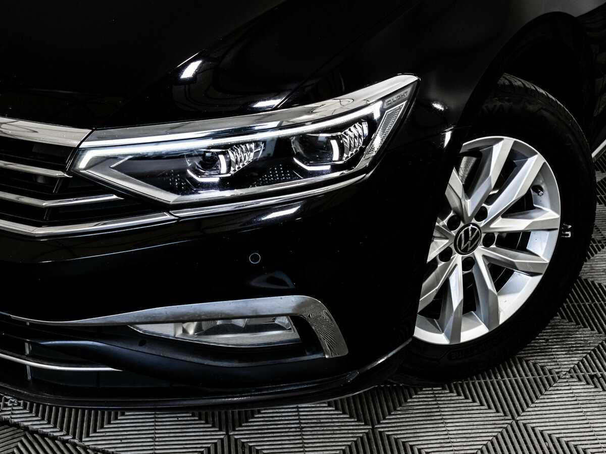 Volkswagen Passat 2020 года с пробегом. Фото: #1