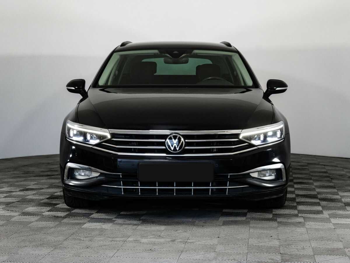 Volkswagen Passat 2020 года с пробегом. Фото: #2