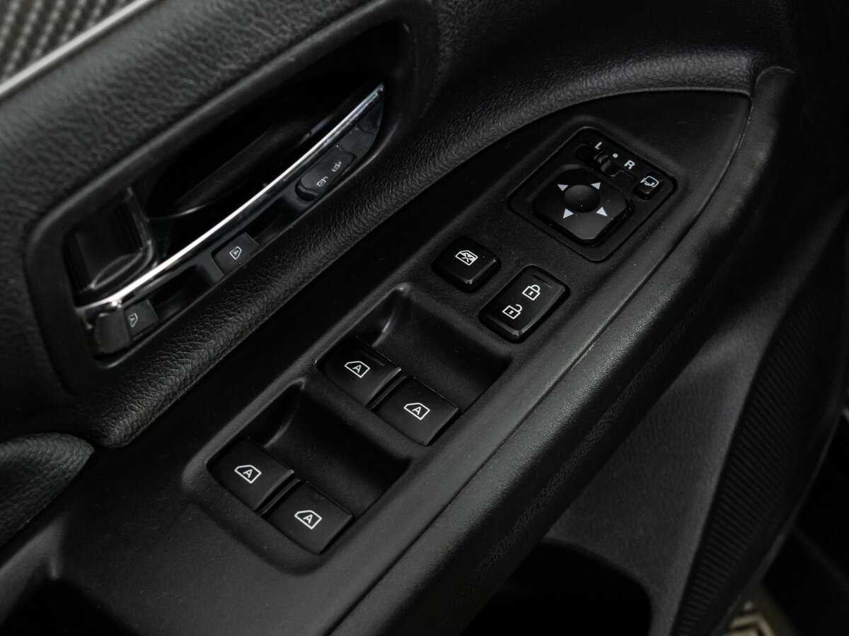 Mitsubishi Outlander 2021 года с пробегом. Фото: #17