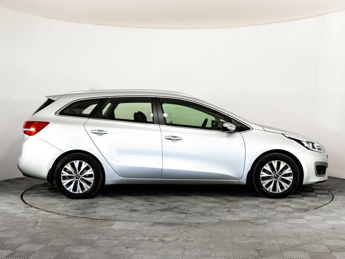 Б/У Киа Сид 2017 года. Фото: #3