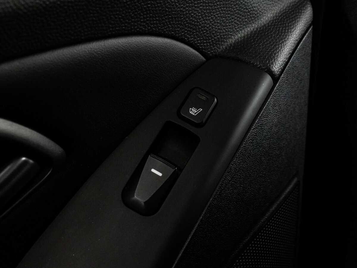 Б/У Хендай ай-икс35 2015 года. Фото: #16