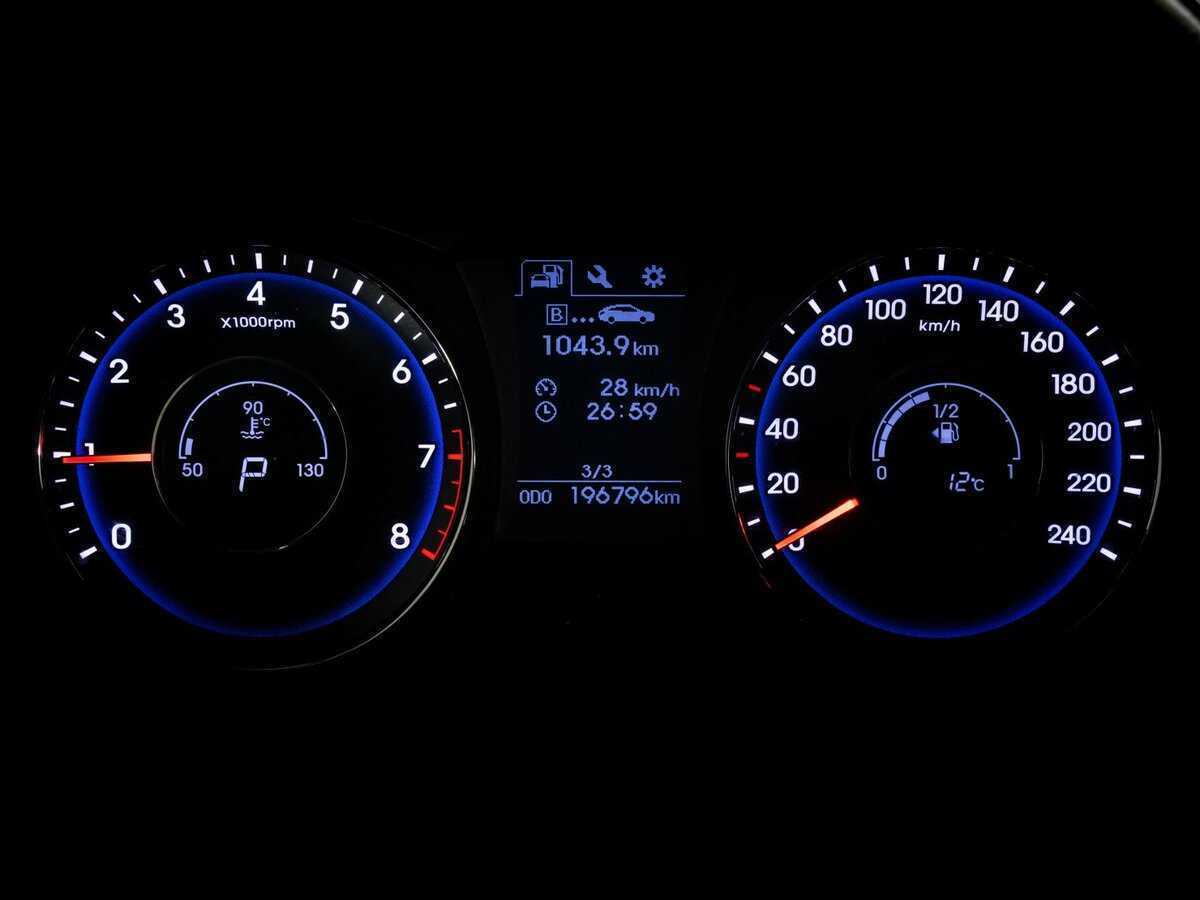 Б/У Хендай ай40 2016 года. Фото: #17