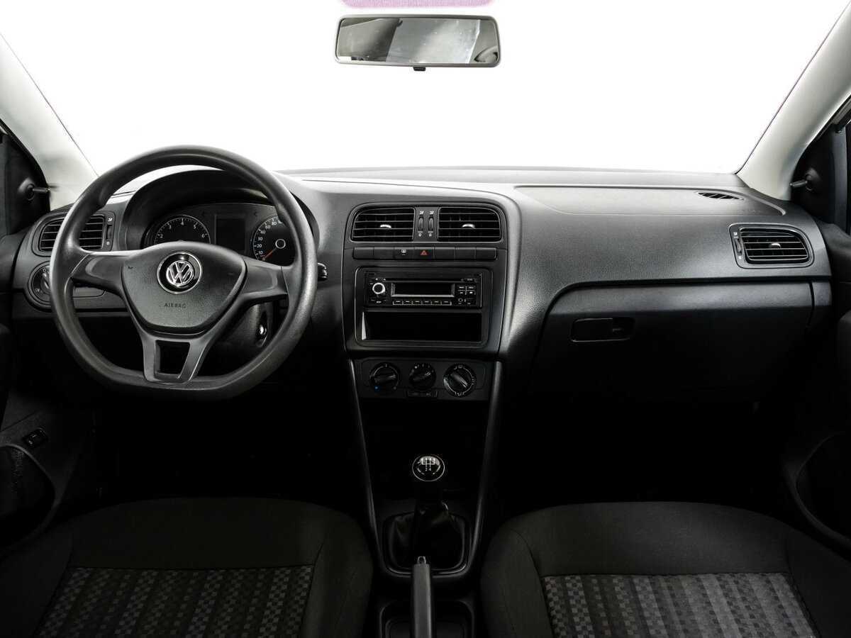 Б/У Фольксваген Поло 2018 года. Фото: #7