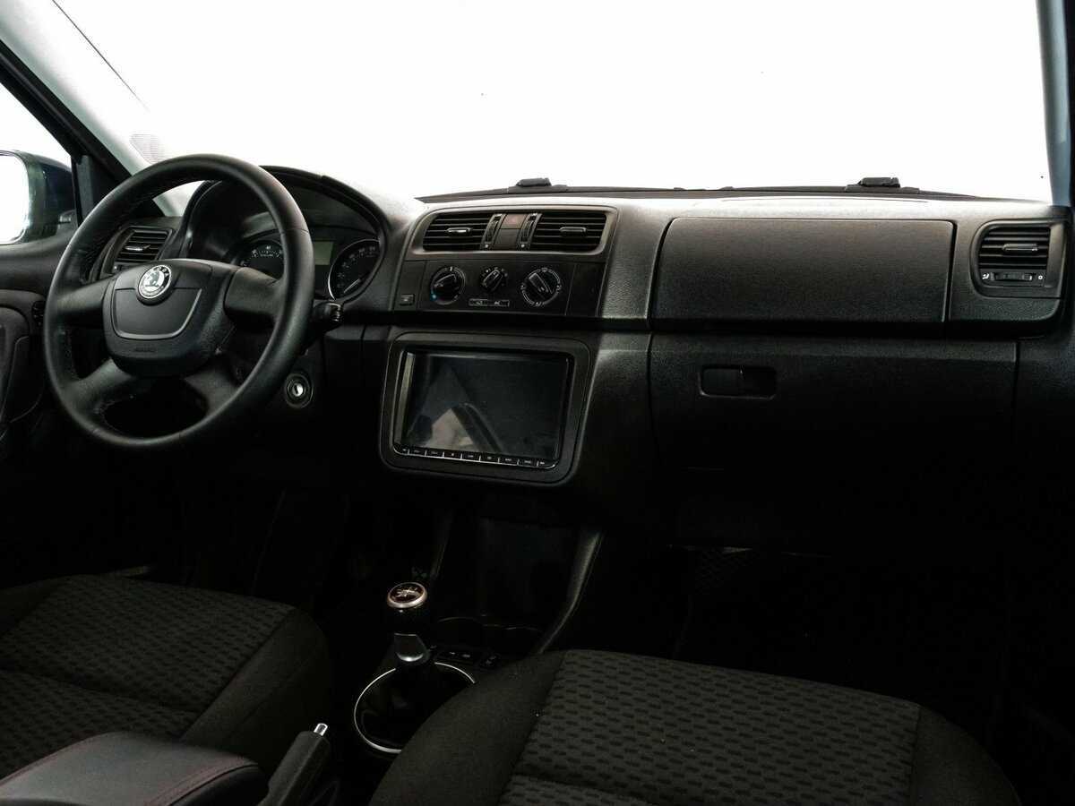 Б/У Шкода Фабия 2012 года. Фото: #8