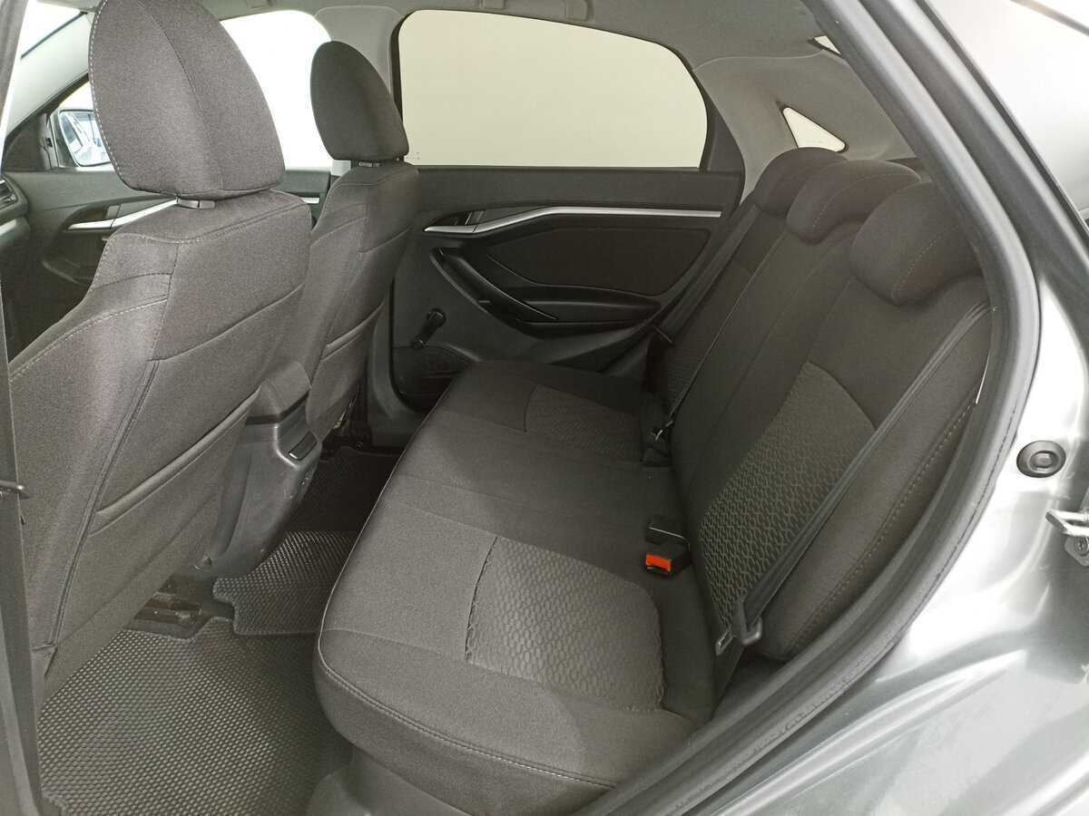 Б/У Лада (ВАЗ) Веста 2018 года. Фото: #10