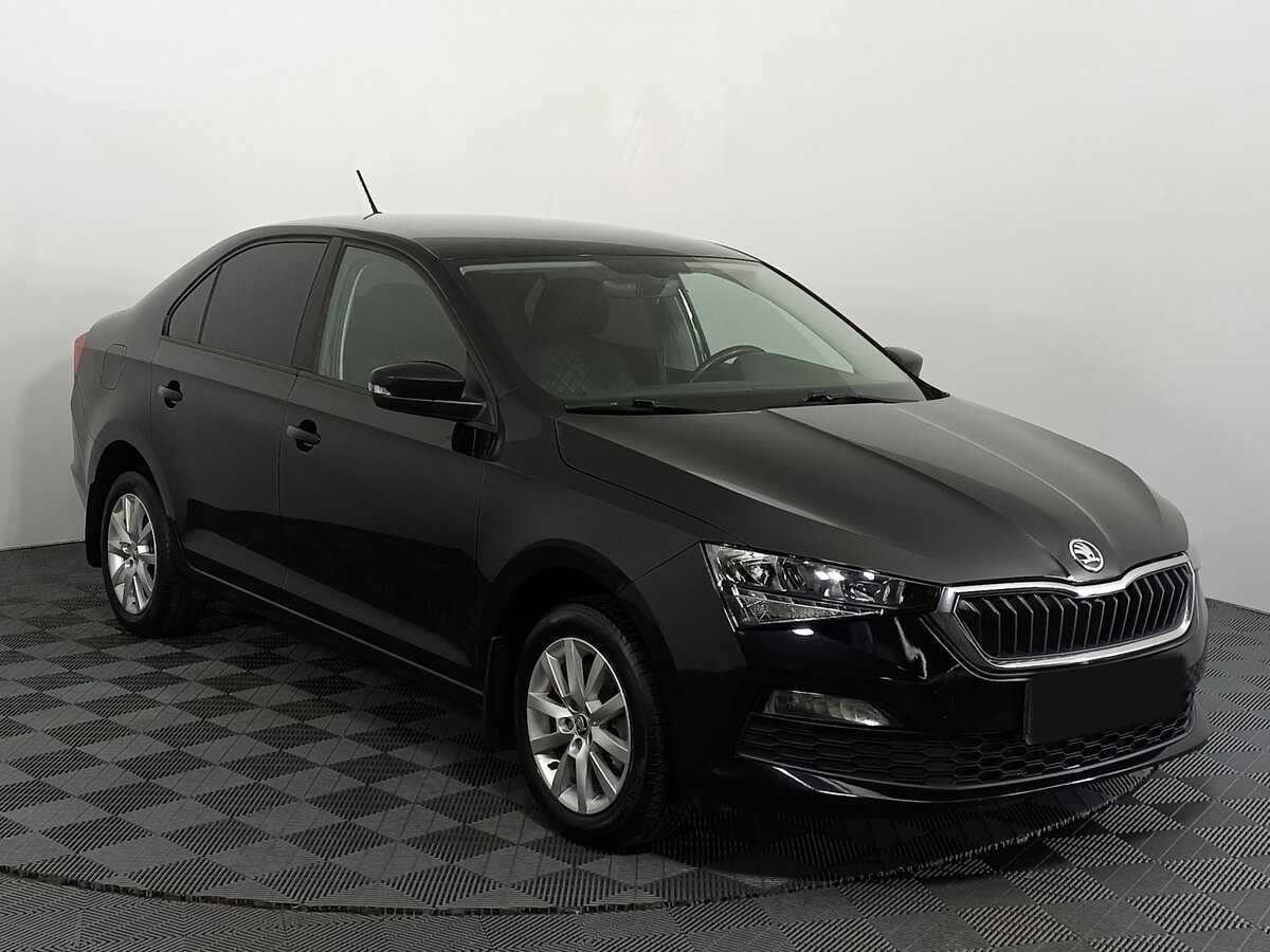 Б/У Шкода Рапид 2021 года. Фото: #2