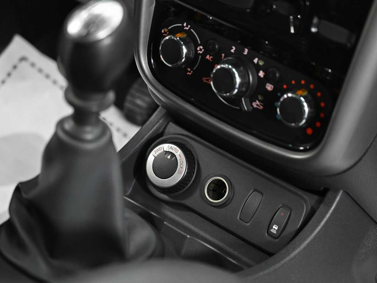 Б/У Рено Дастер 2014 года. Фото: #9