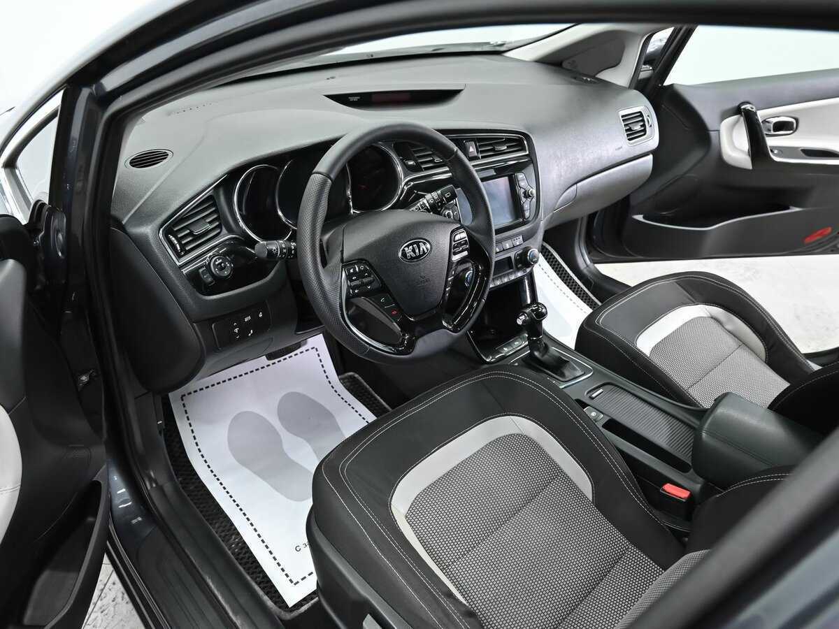 Б/У Киа Сид 2016 года. Фото: #12