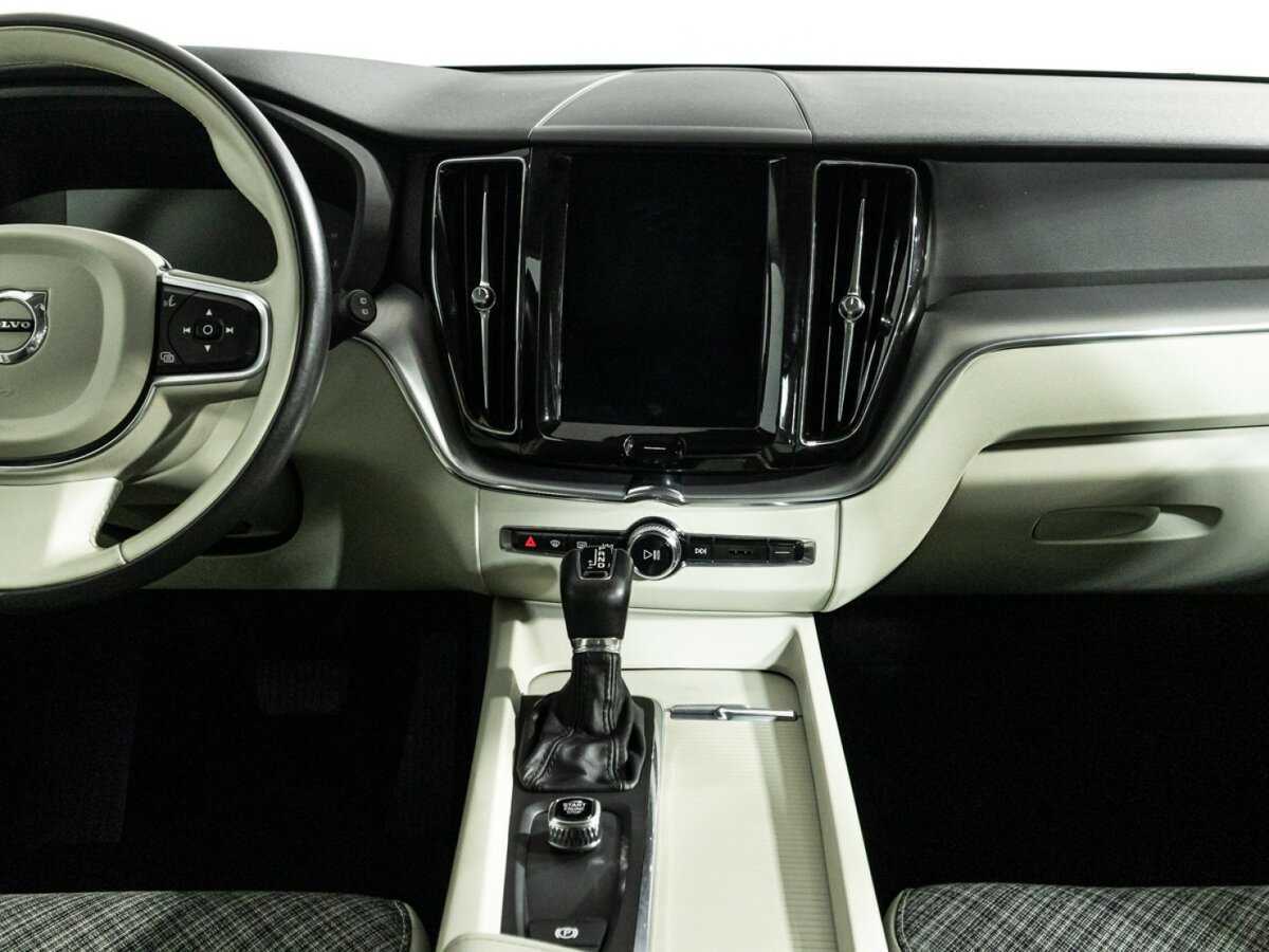 Volvo XC60 2019 года с пробегом. Фото: #13