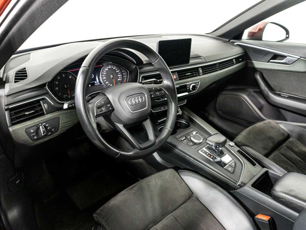 Audi A4 2019 года с пробегом. Фото: #10