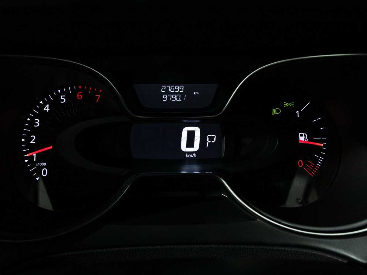 Б/У Рено Каптюр 2020 года. Фото: #11