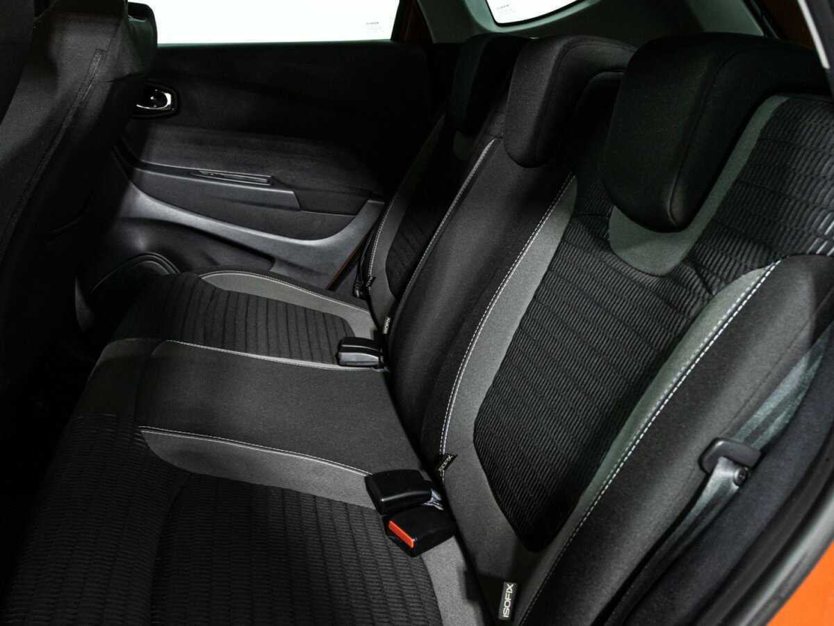 Б/У Рено Каптюр 2018 года. Фото: #9