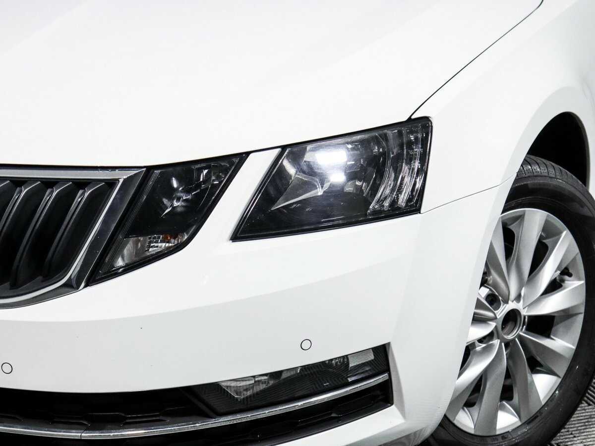 Skoda Octavia 2019 года с пробегом. Фото: #15