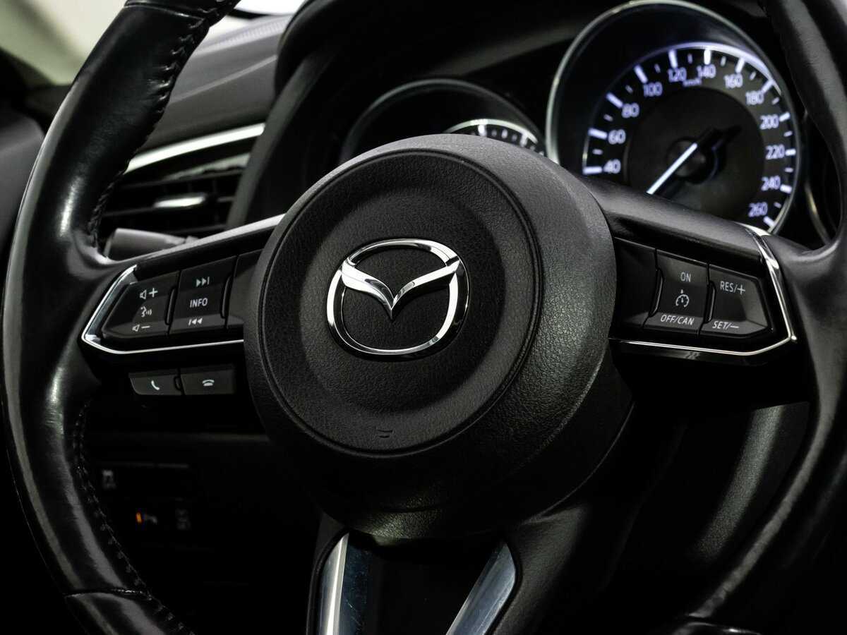 Б/У Мазда 6 2017 года. Фото: #11