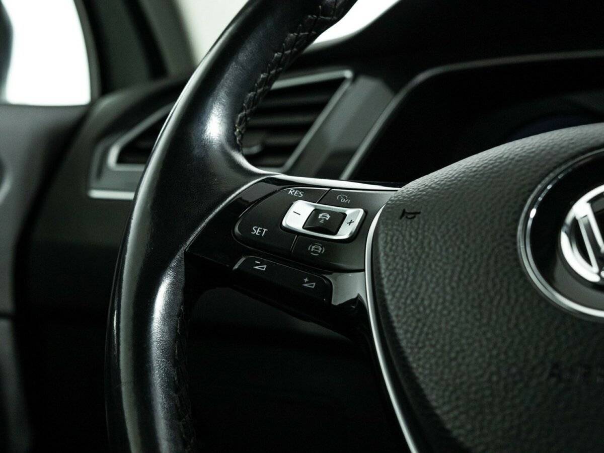 Volkswagen Tiguan 2018 года с пробегом. Фото: #21