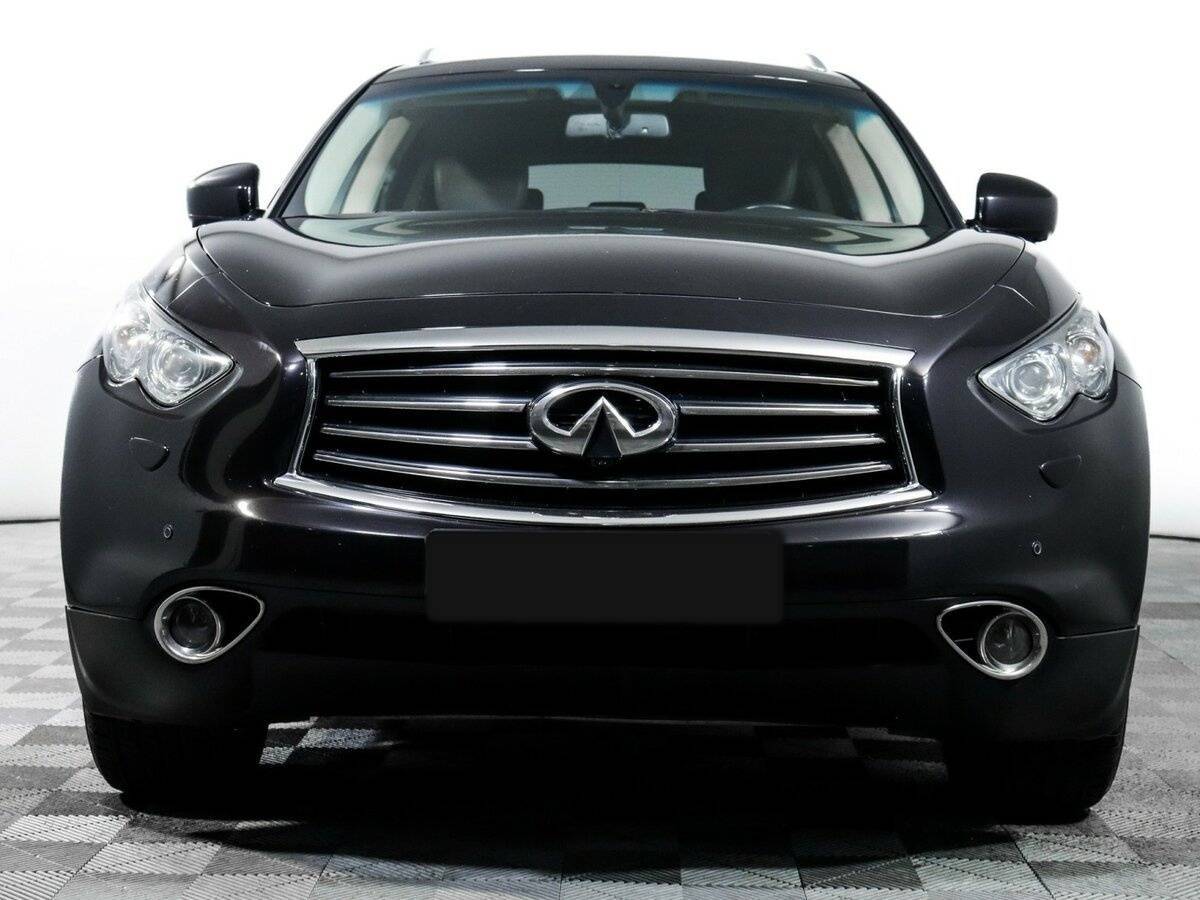 Infiniti FX 2013 года с пробегом. Фото: #1
