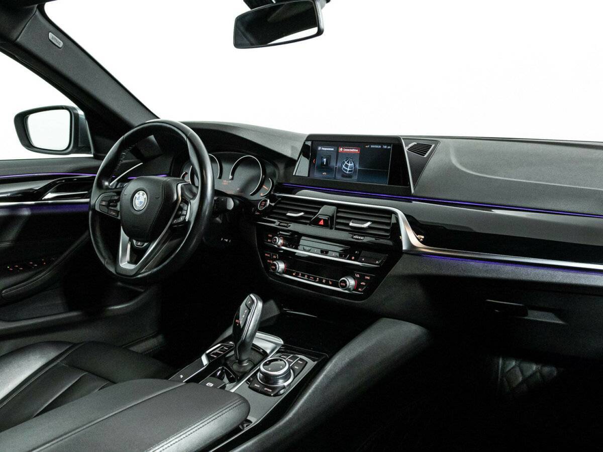 BMW 5 серии 2017 года с пробегом. Фото: #8